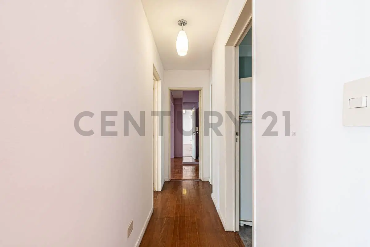 Venta de departamento 3 ambientes con cochera en belgrano 2