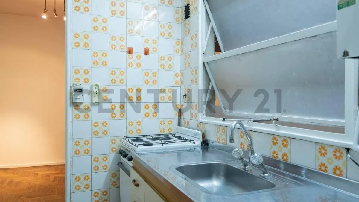 Departamento de 2 ambientes en Almagro – Excelente oportunidad para renovar 8