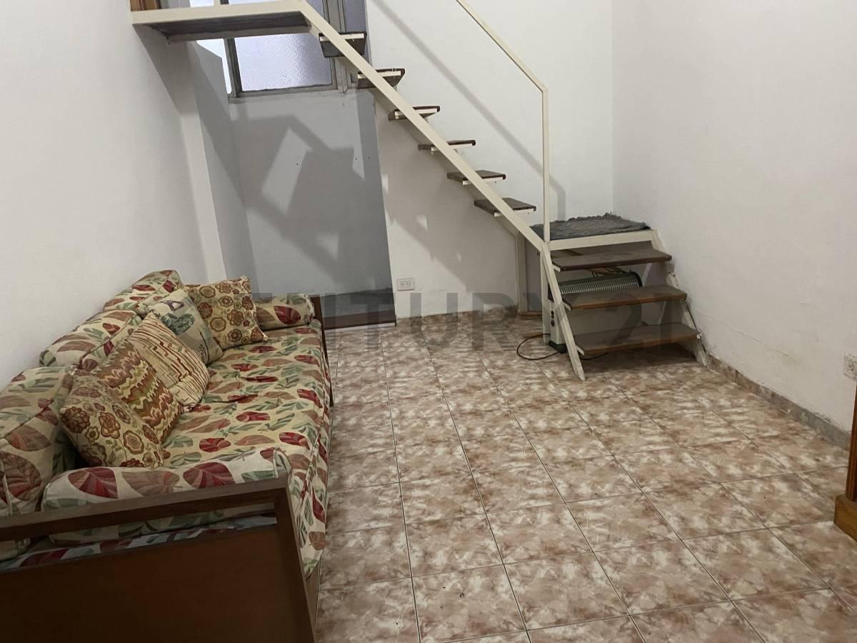 Foto de Departamento de 2 ambientes más entrepiso San Cristóbal., imagen 1