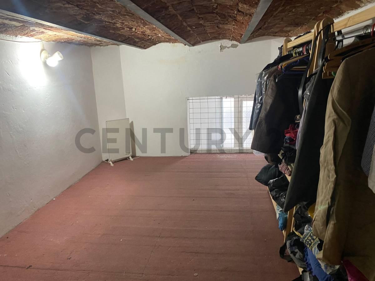 Foto de Departamento de 2 ambientes más entrepiso San Cristóbal., imagen 3