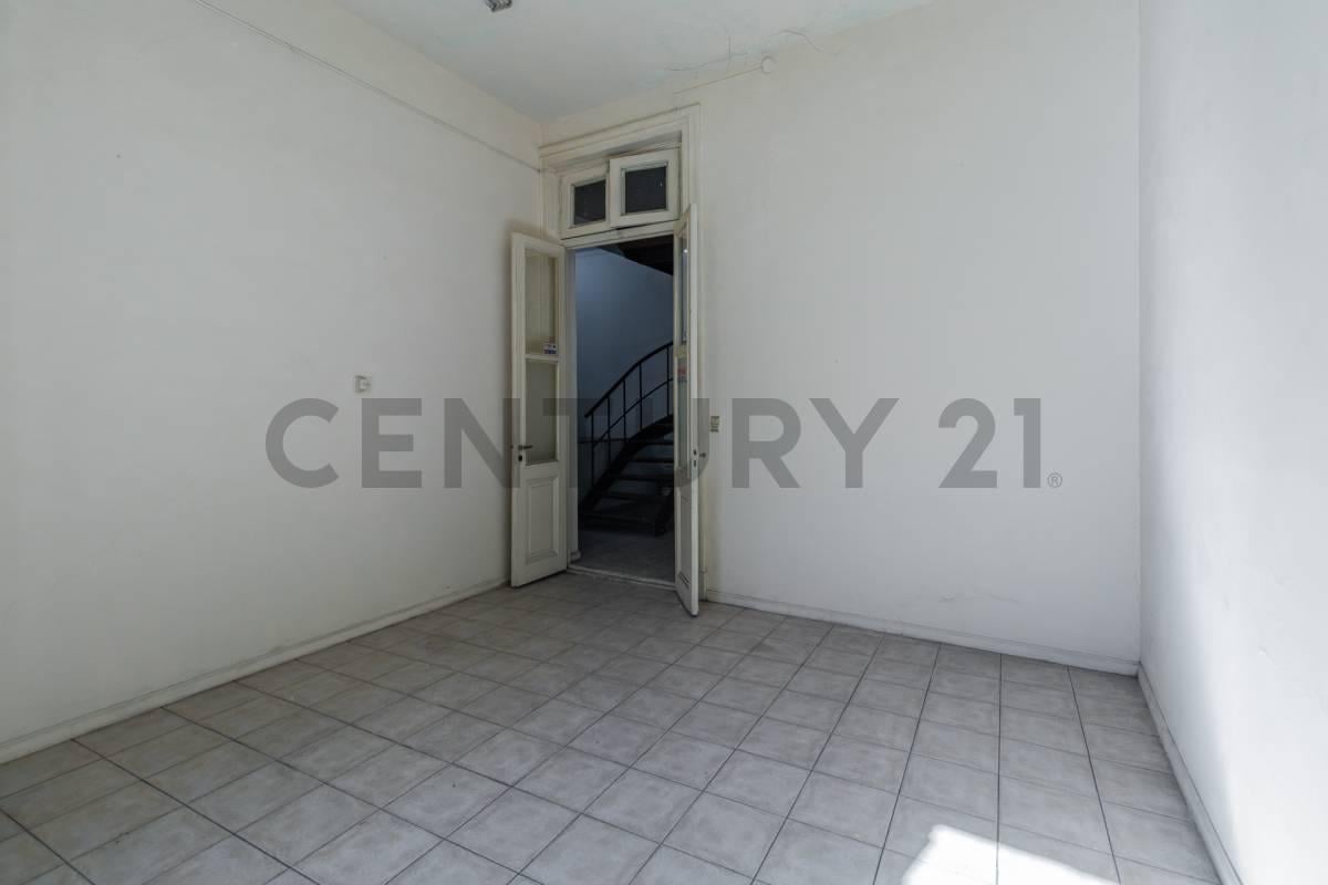 Foto de Venta de Local en Ochava en Av. Rivadavia Almagro, imagen 2