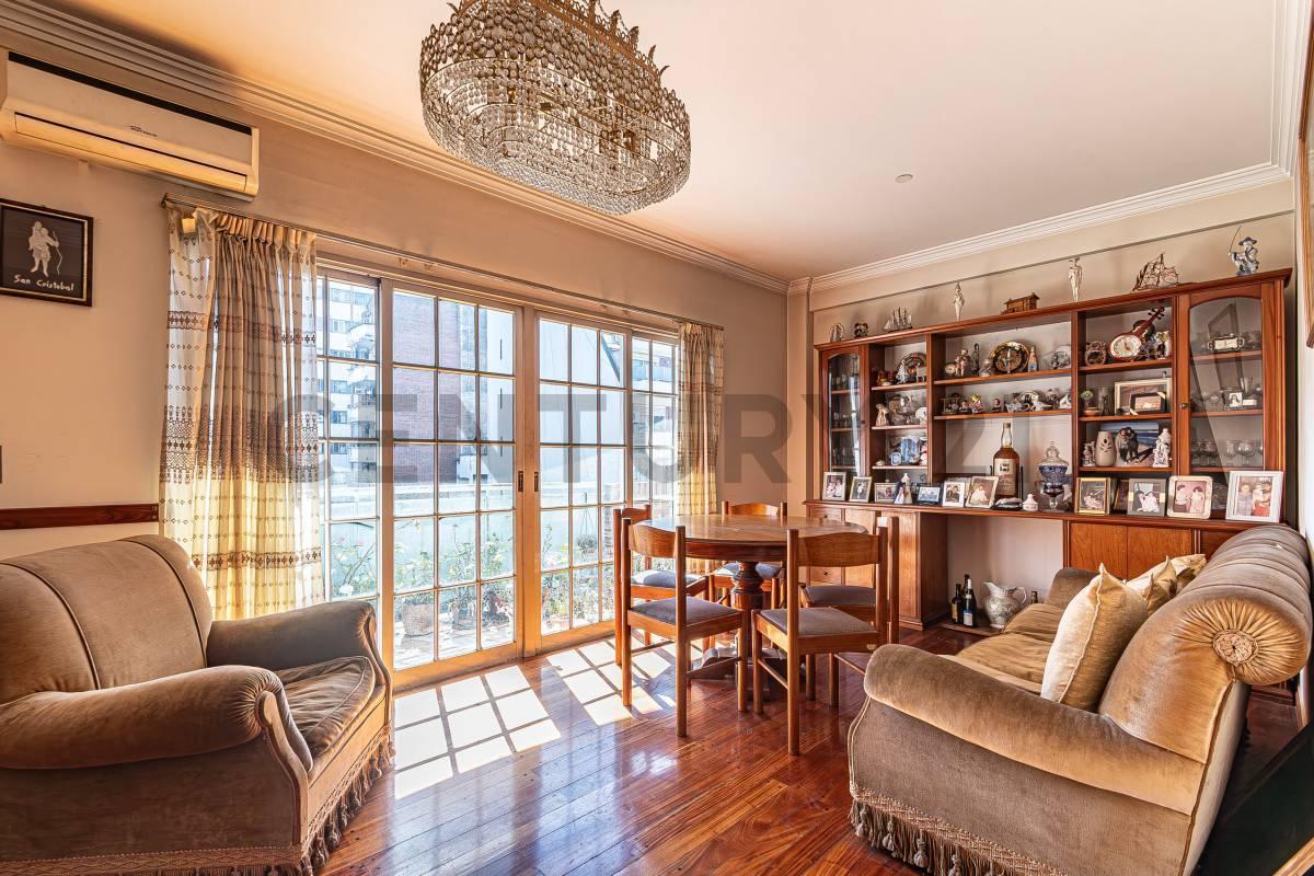 Foto de Venta departamento 3 ambientes al frente con balcón, imagen 2