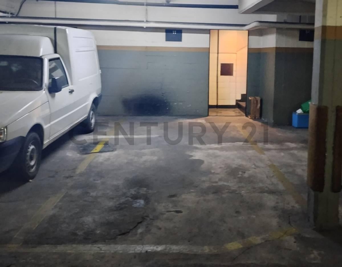 Foto de Excelente oportunidad. COCHERA FIJA Y CUBIERTA EN VENTA – PALERMO, imagen 2