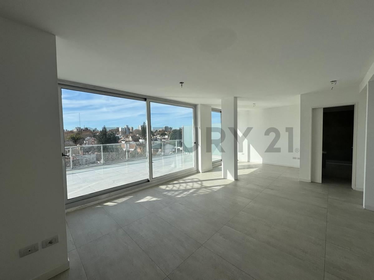 Foto de Venta Duplex 2 ambientes 2 terrazas Belgrano R Sucre y Holmberg cochera, imagen 1