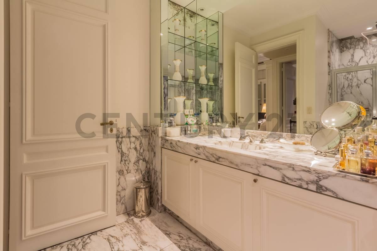 Foto de Venta Palacio francés Recoleta dorm (posible 3) Estilo único, imagen 5