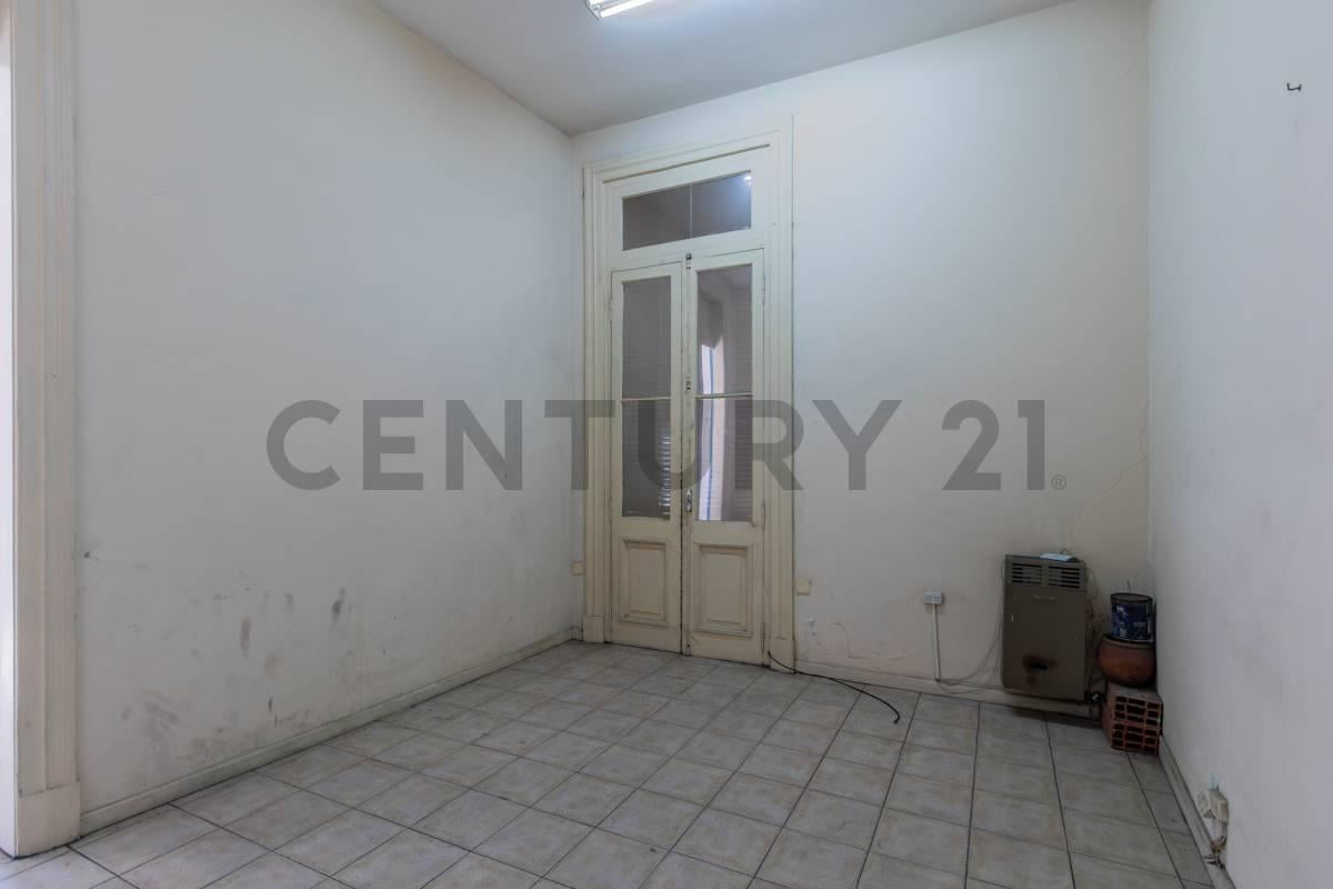 Foto de Venta de Local en Ochava en Av. Rivadavia Almagro, imagen 3