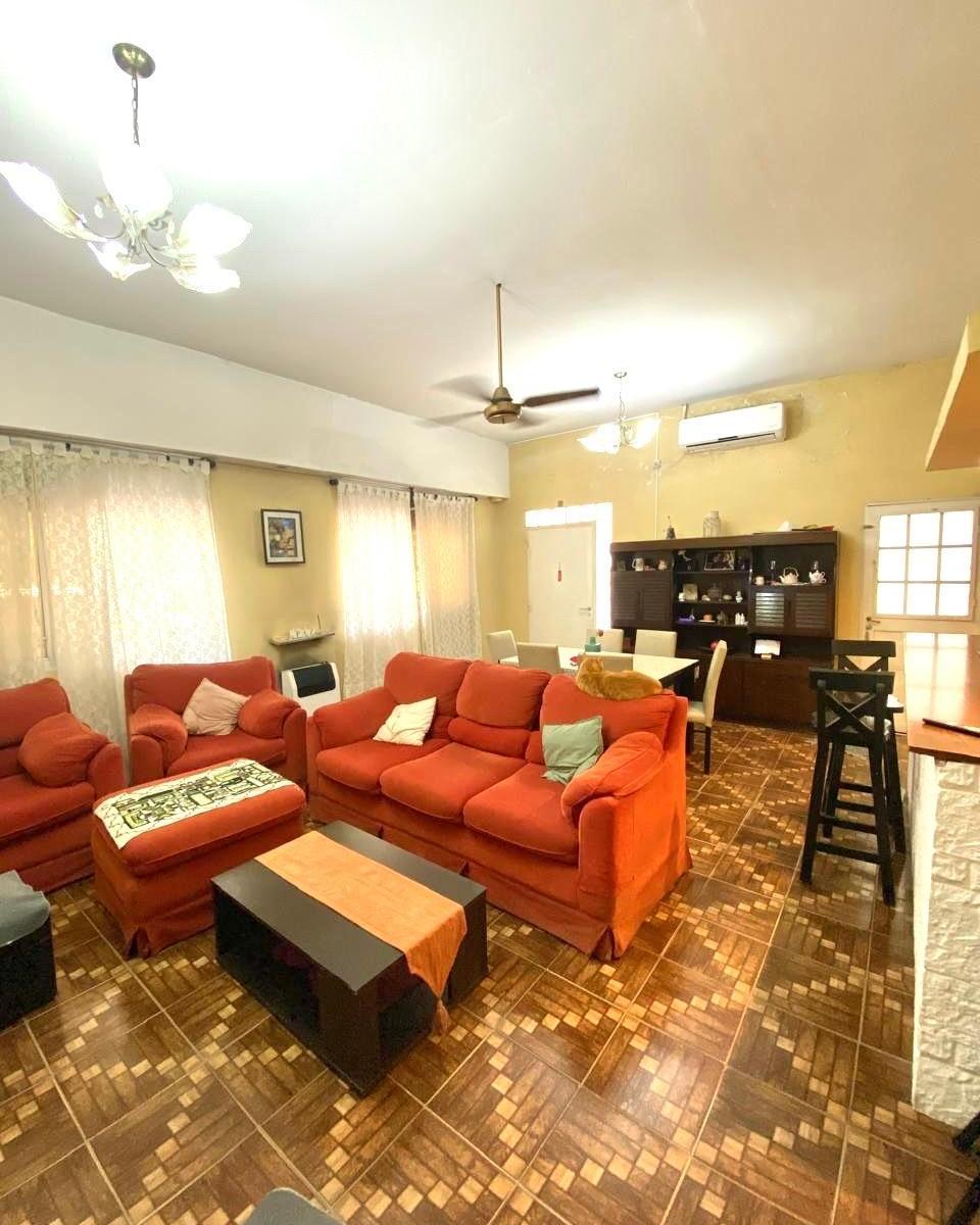 MARAVILLOSA VENTA DE VIVIENDA FUNCIONAL Casa+garage+ departamento