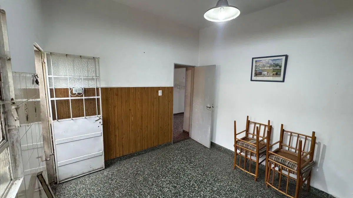 Casa sobre Lote de 380 metros ideal inversión 4