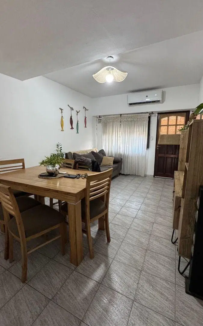 Disponible duplex con patio y cochera 1