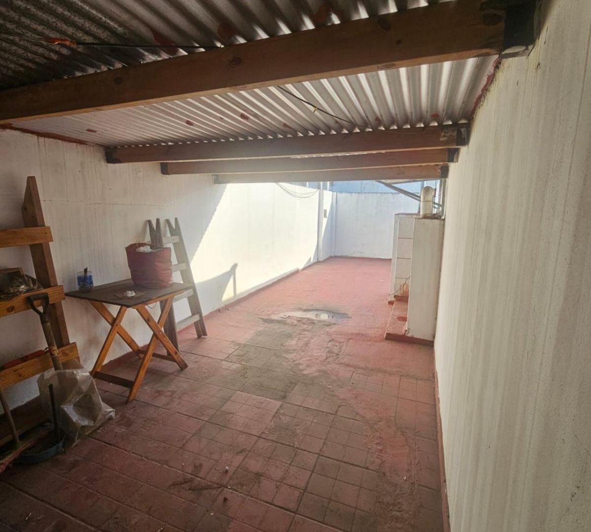 Disponible duplex al frente con terraza propia