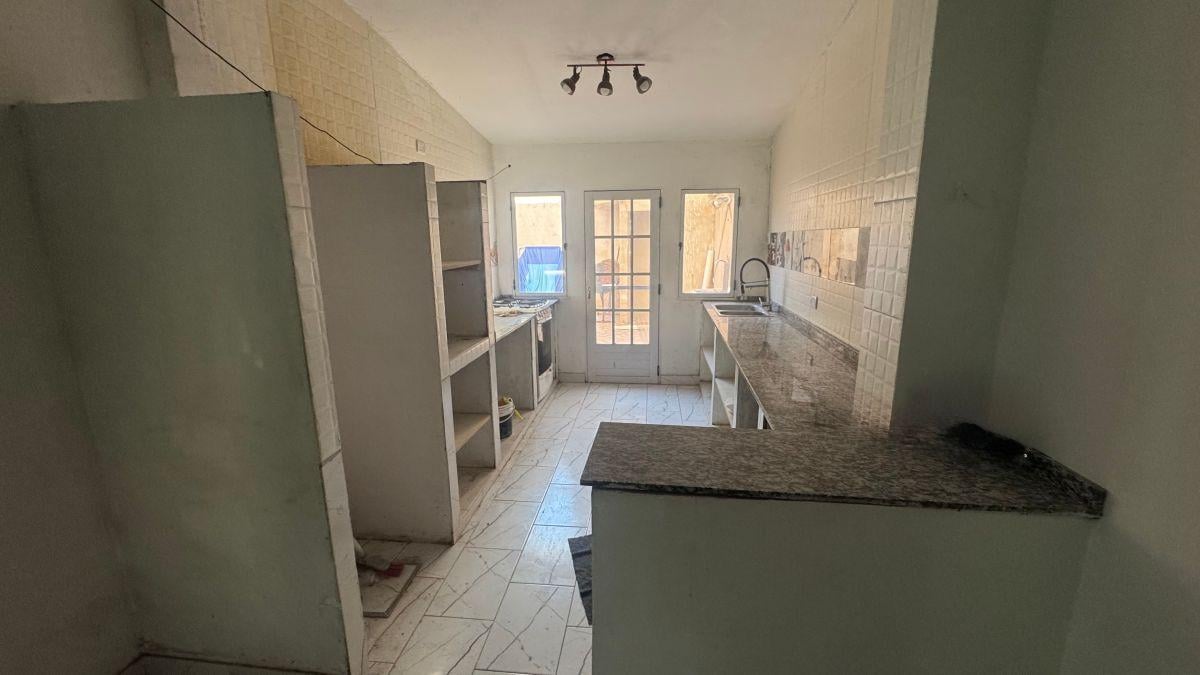 Foto de Casa con cochera y patio, imagen 4