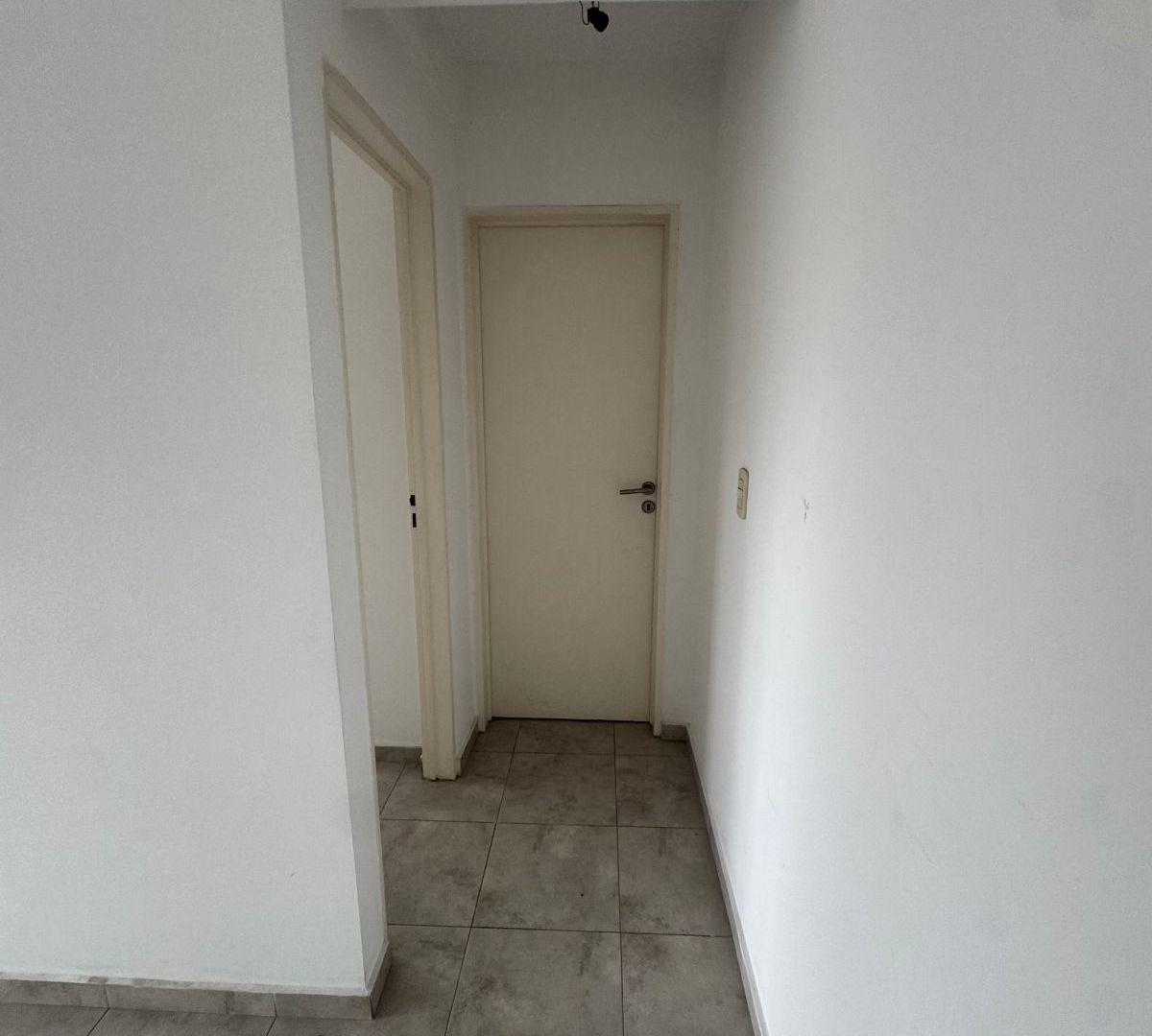 Foto de Departamento con balcón, imagen 2