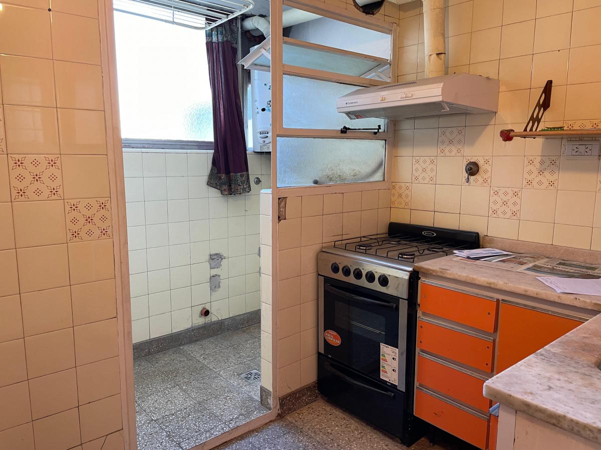 Departamento en Venta Tres y Medio Amb 76 m² Al Fte Av Independencia Al 3500 1