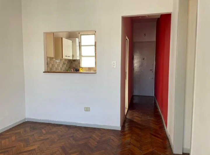 DEPARTAMENTO EN ALQUILER 44 MTS2 DOS AMBIENTES AL FRENTE AV. BELGRANO AL 2600 2