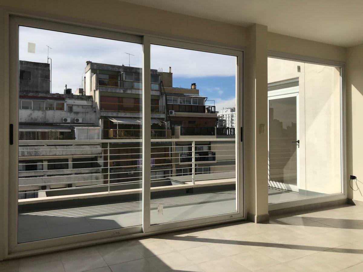 Departamento en Venta Dos Ambientes 48 m² Balcon Terraza Av San Juan Al 3400