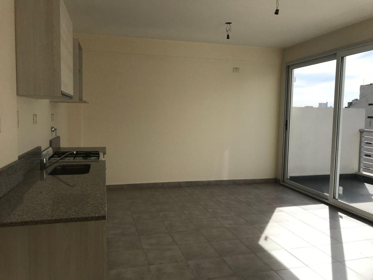Foto de Departamento en Venta Dos Ambientes 48 m² Balcon Terraza Av San Juan Al, imagen 3