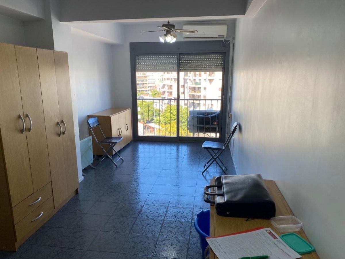 Foto de DEPARTAMENTO EN ALQUILER DE 24 MTS2 MONOAMBIENTE AL CONTRAFRENTE AV, imagen 5