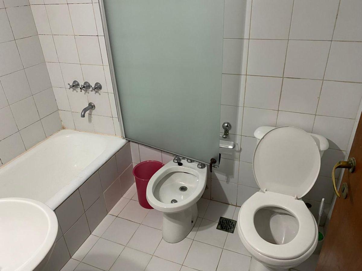 Foto de DEPARTAMENTO EN ALQUILER DE 24 MTS2 MONOAMBIENTE AL CONTRAFRENTE AV, imagen 1
