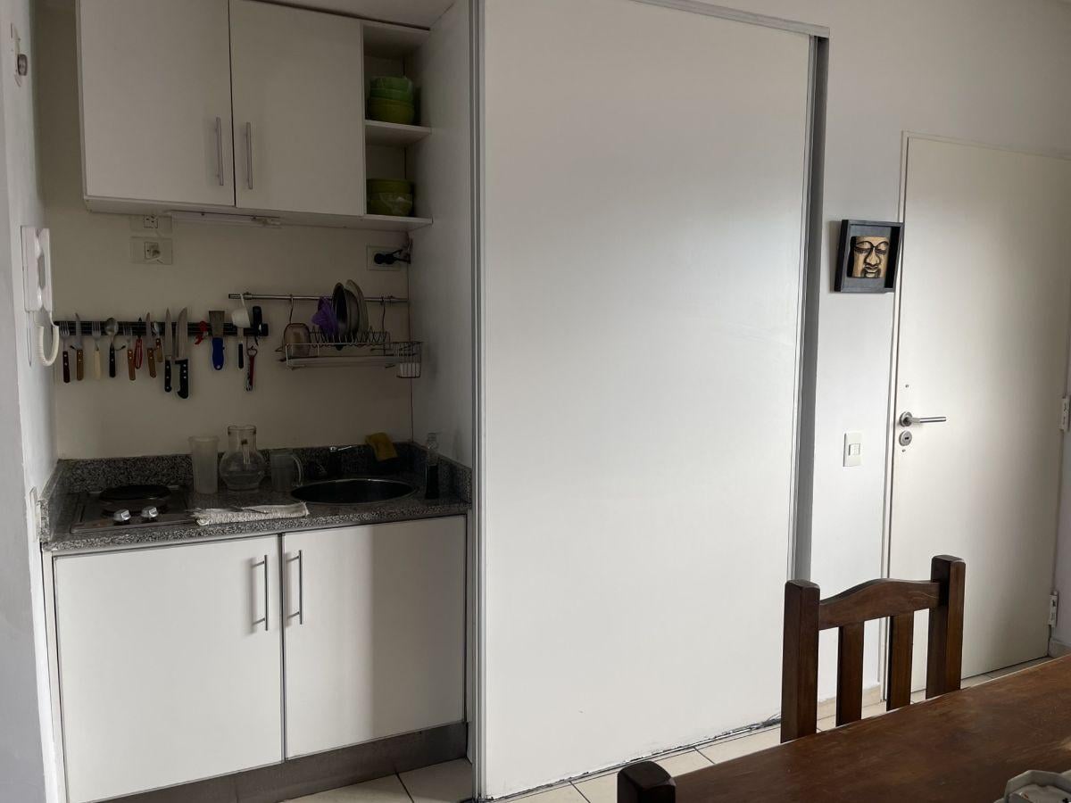 Foto de DEPARTAMENTO EN VENTA MONOAMBIENTE DE 37 MTS2 AL FRENTE CON BALCON AV, imagen 5