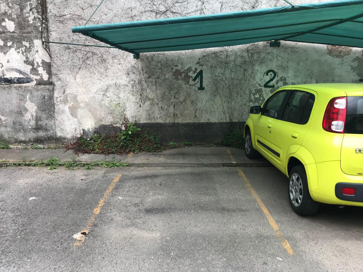 Foto de EXCELENTE COCHERA EN ALQUILER PLANTA BAJA DE EDIFICIO SEMICUBIERTA, imagen 3
