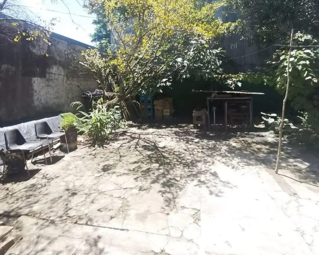 Casa venta La plata 2 dormitorio, a reciclar 1