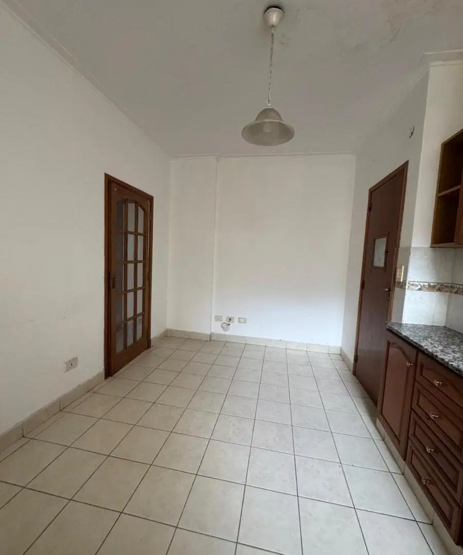 Departamento en alquiler en 10 esq. 43 5