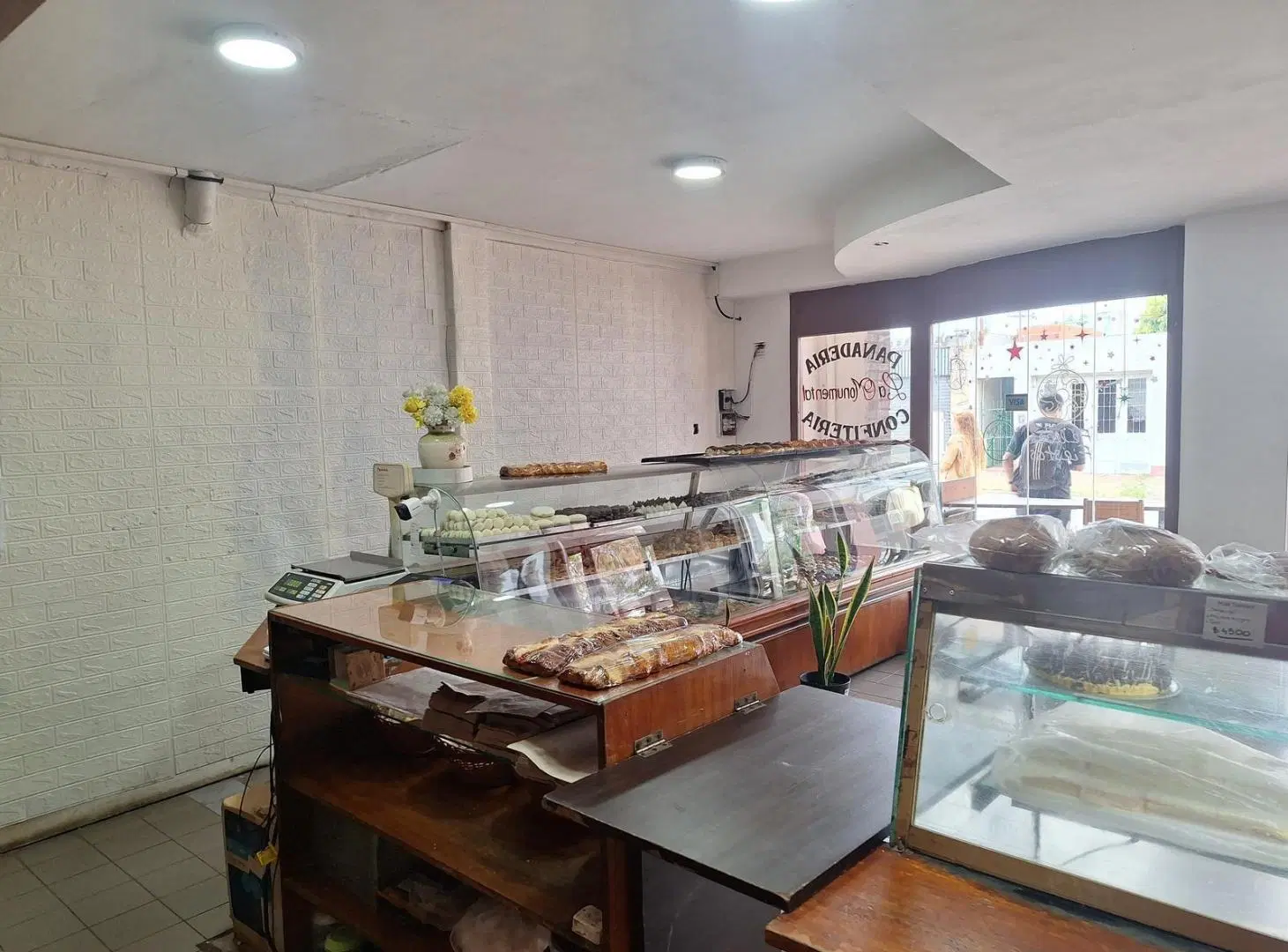 Local + Departamento de tres ambientes a refaccionar 3