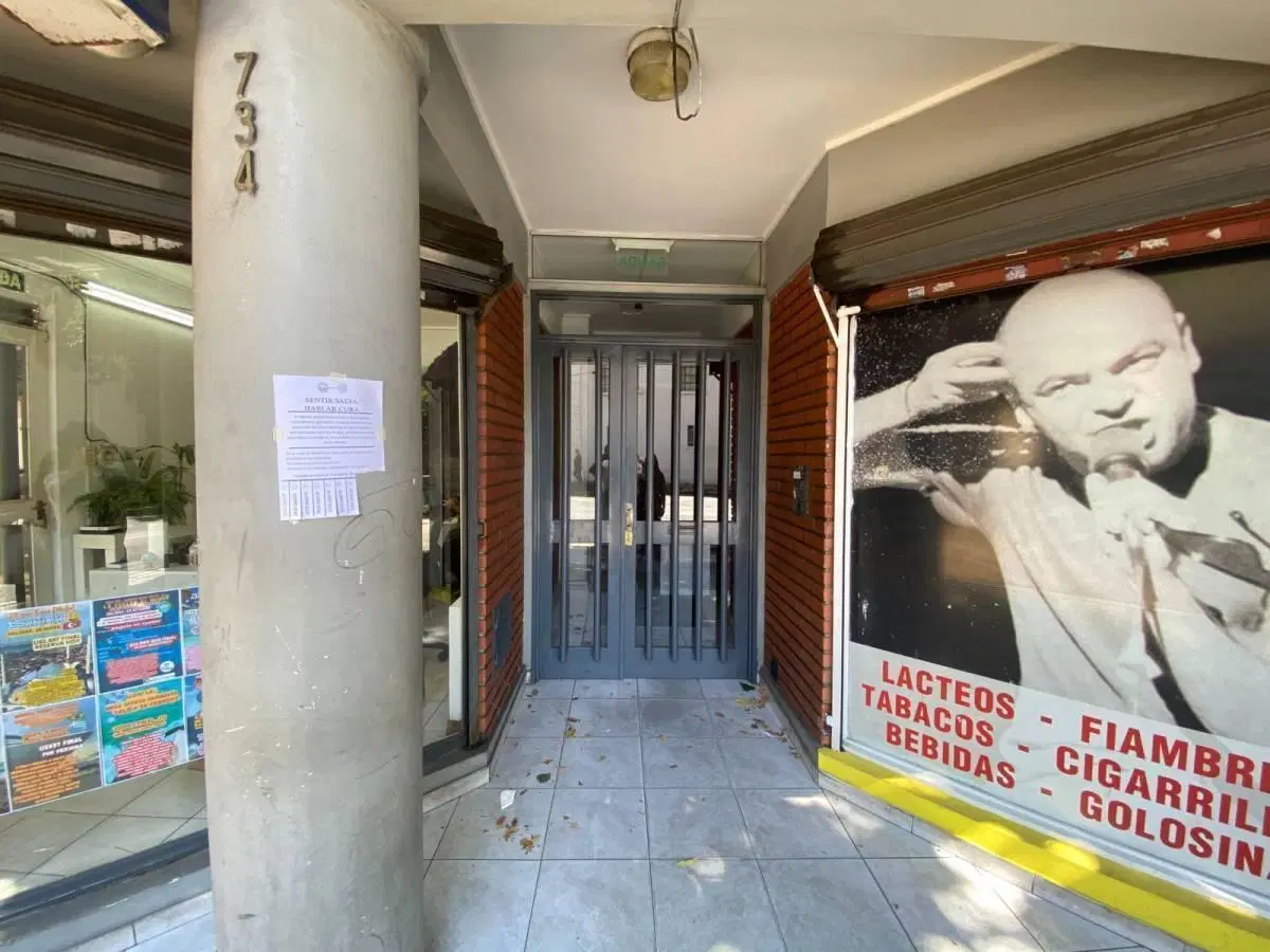 Departamento de dos ambientes al frente 1
