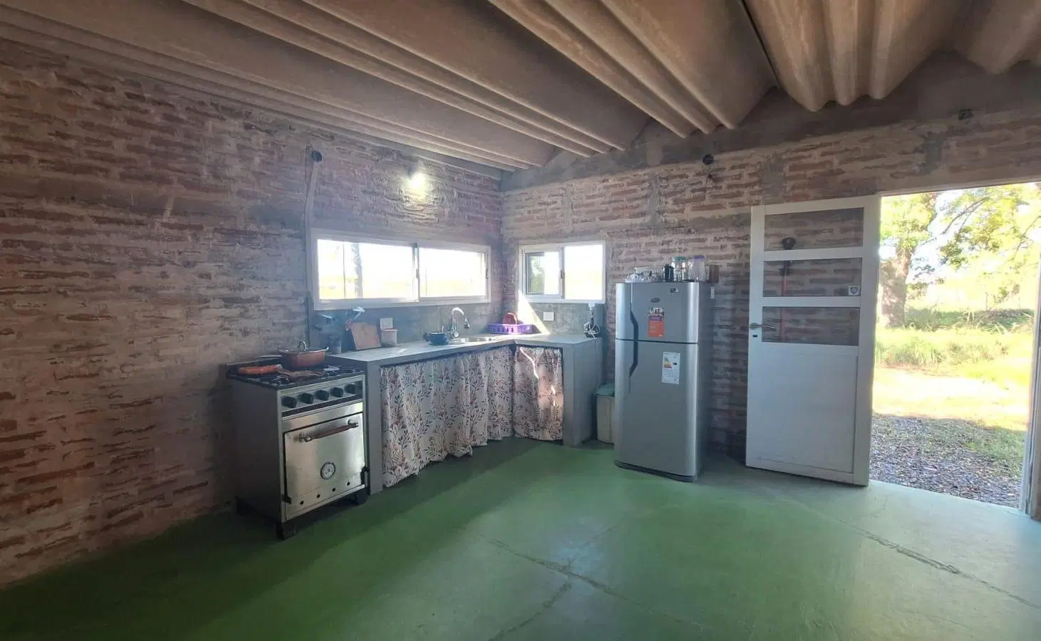 Casa en venta con gran lote 1