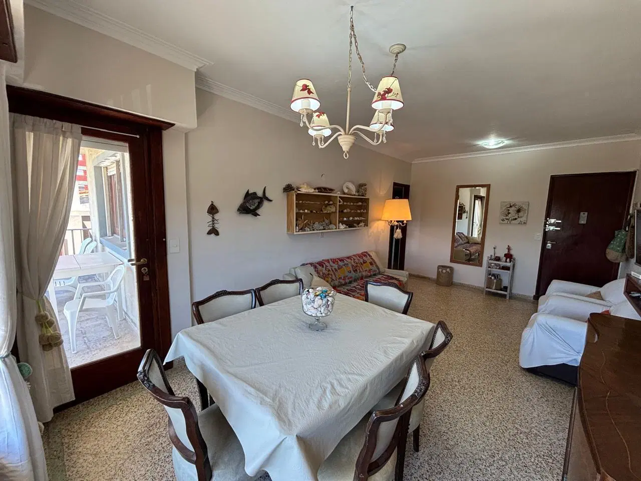 Departamento en venta de tres ambientes con vista al mar 4