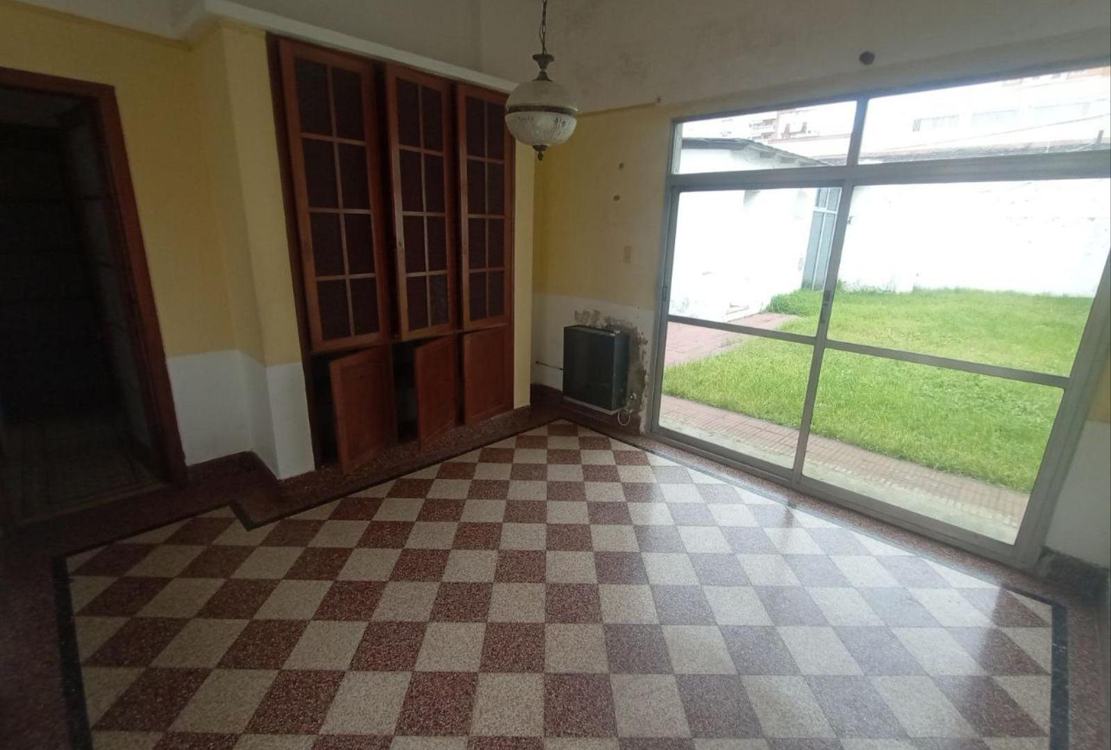 Foto de CASA EN VENTA EN LA PLATA - 3 DORMITORIOS, imagen 2