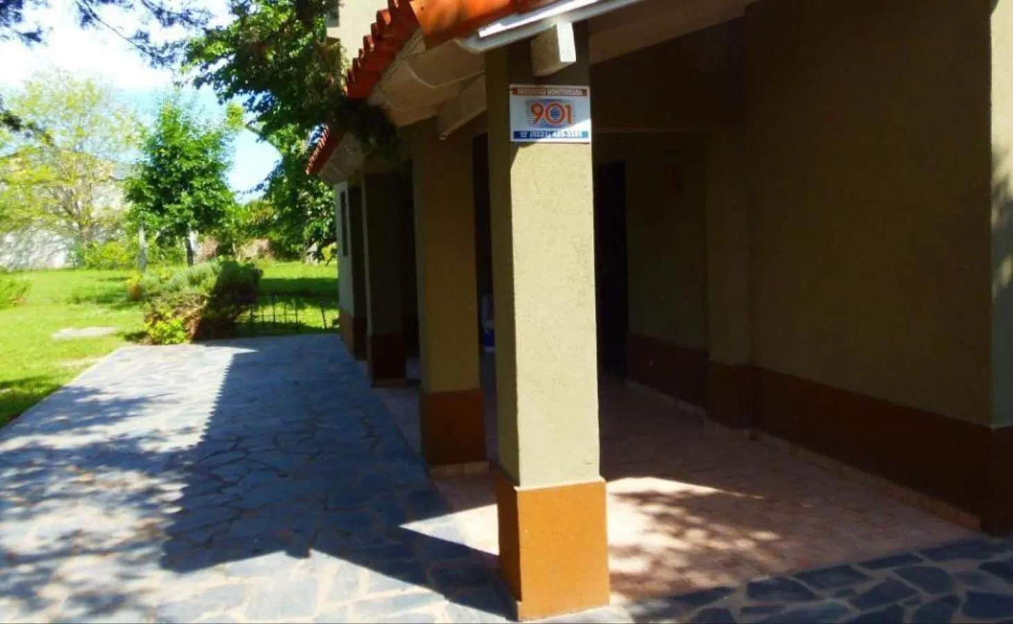 Casa 2 dormitorios con parque 2