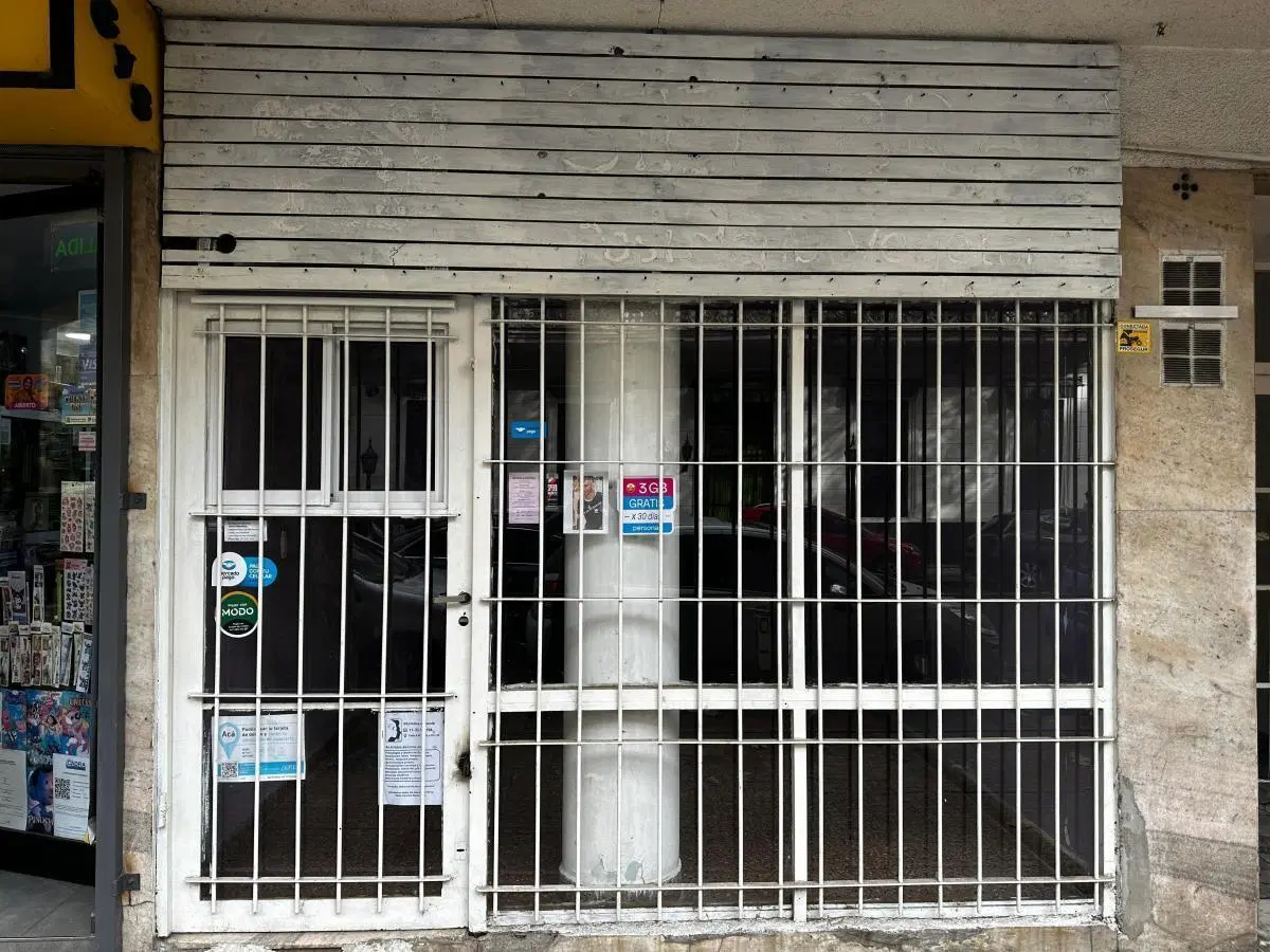 Local en alquiler en La Plata 4