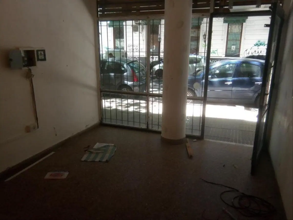 Local en alquiler en La Plata 2