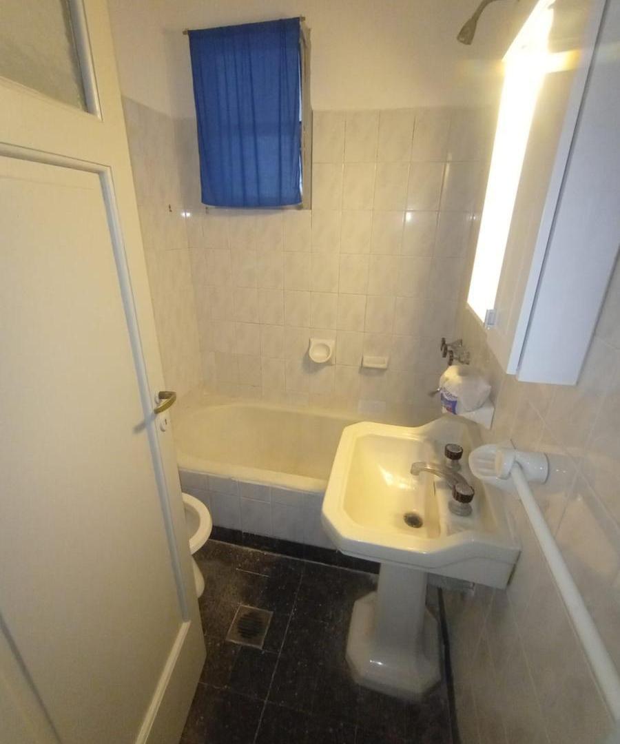 Foto de PH en venta en La Plata, imagen 4
