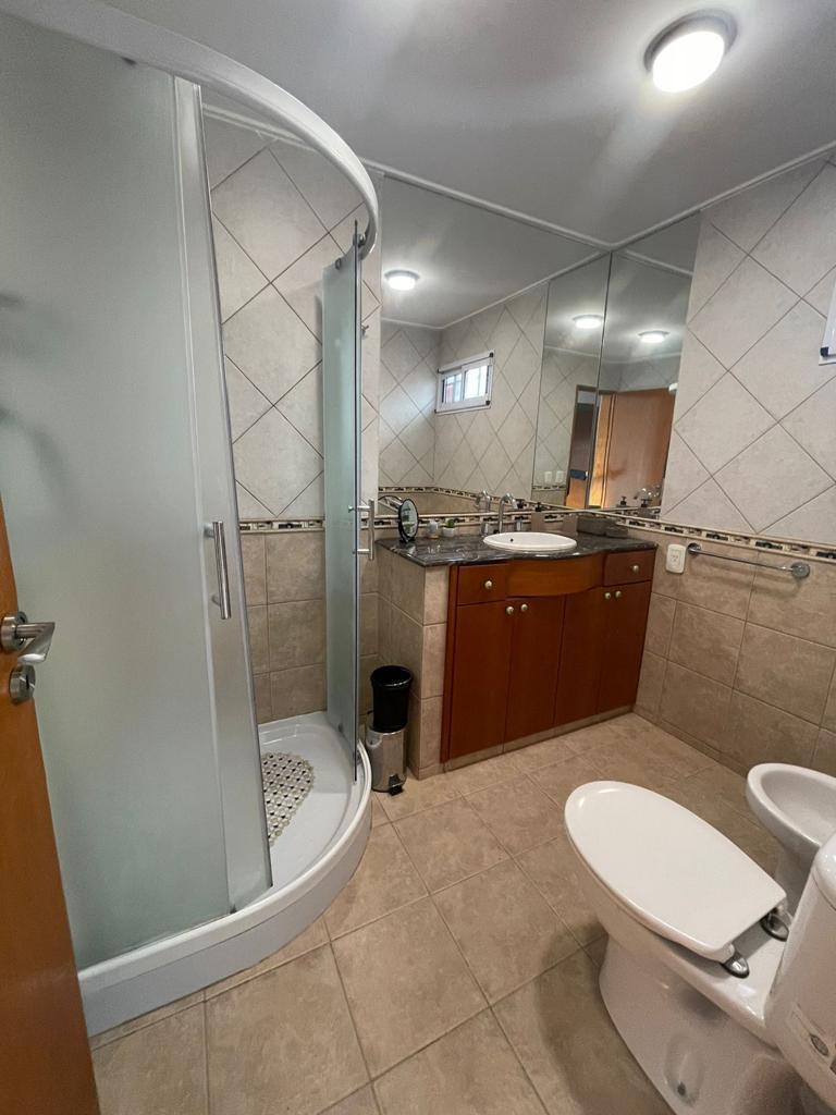 Foto de Casa 1 dormitorio - Parque - Pileta, imagen 2