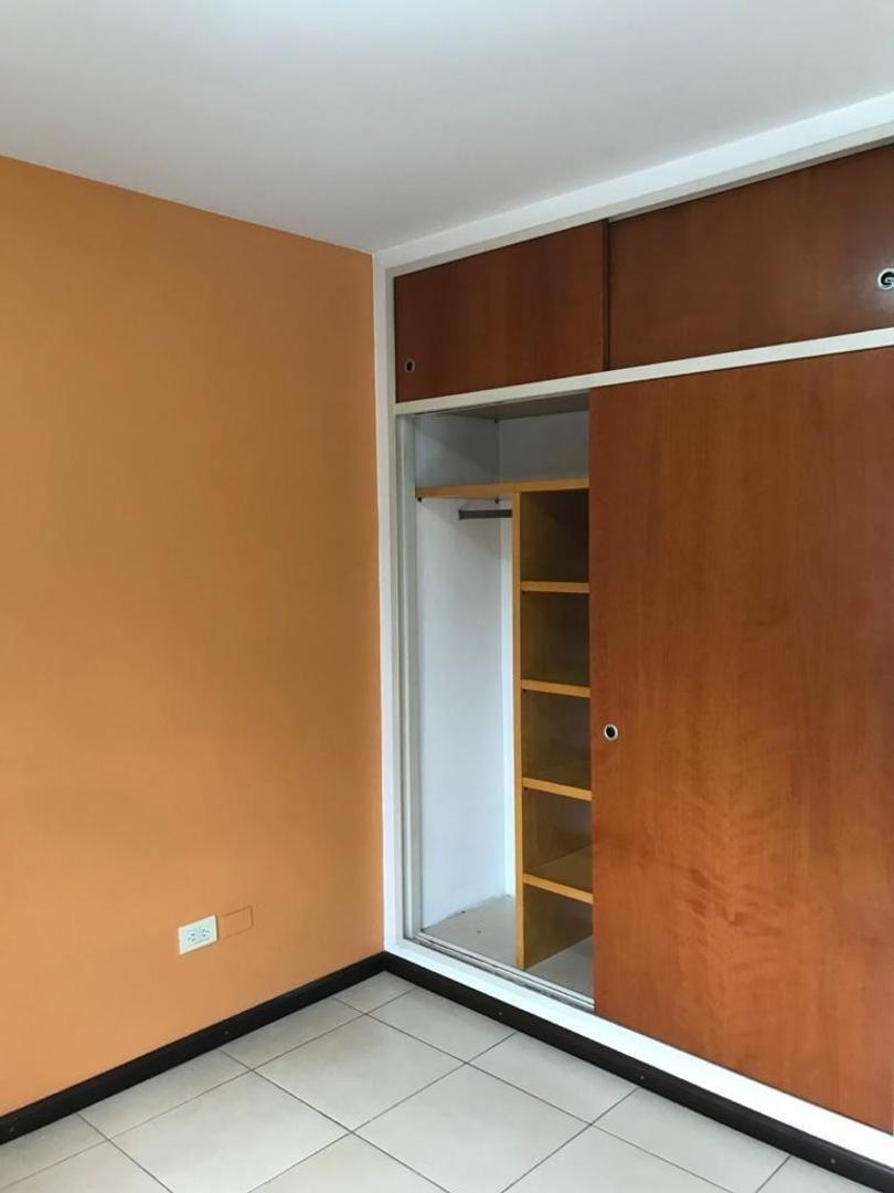 Departamento de tres ambientes. APTO PROFESIONAL