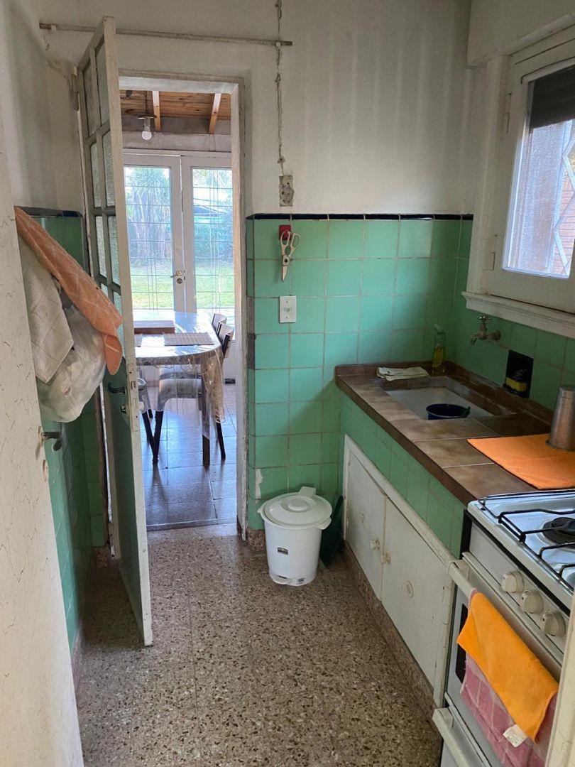 Casa 3 ambientes. | Ciudadela al 1300