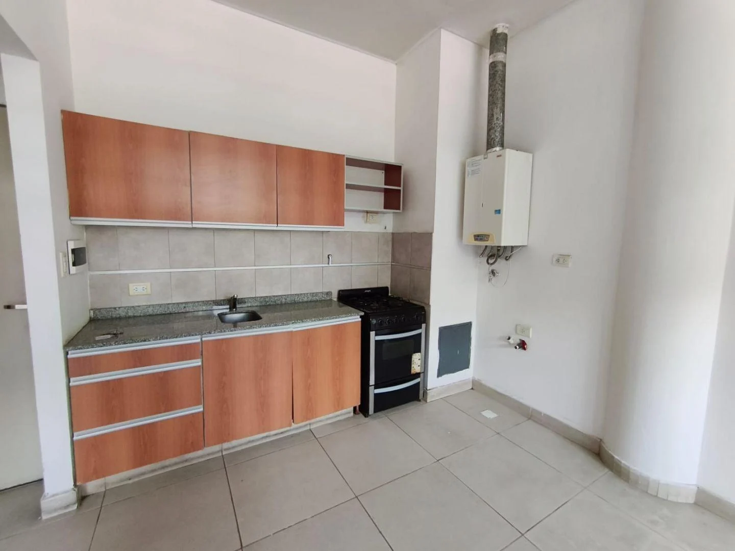 Foto de DEPARTAMENTO 2 amb - MORON - apto vivienda-oficina-consultorio, imagen 5