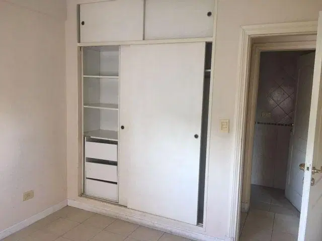 DEPARTAMENTO 2 amb apto viv / ofic / consult - MORON CENTRO 5