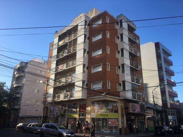 DEPARTAMENTO 2 amb apto viv / ofic / consult - MORON CENTRO