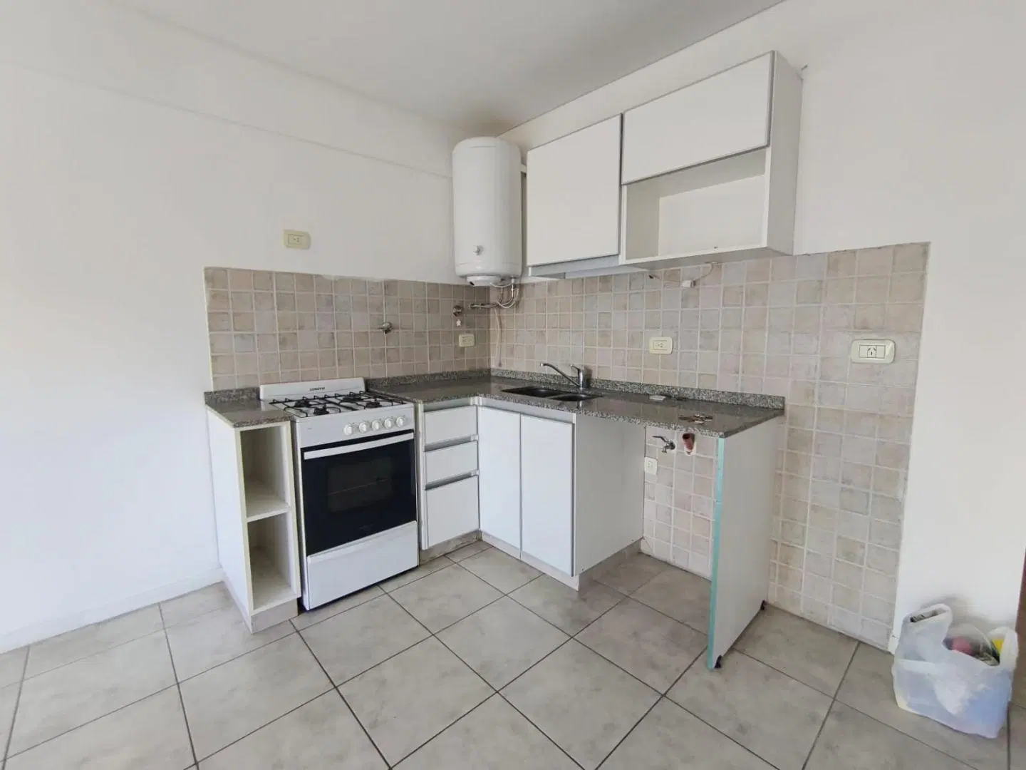 Departamento 2 amb con cochera fija - moron 1