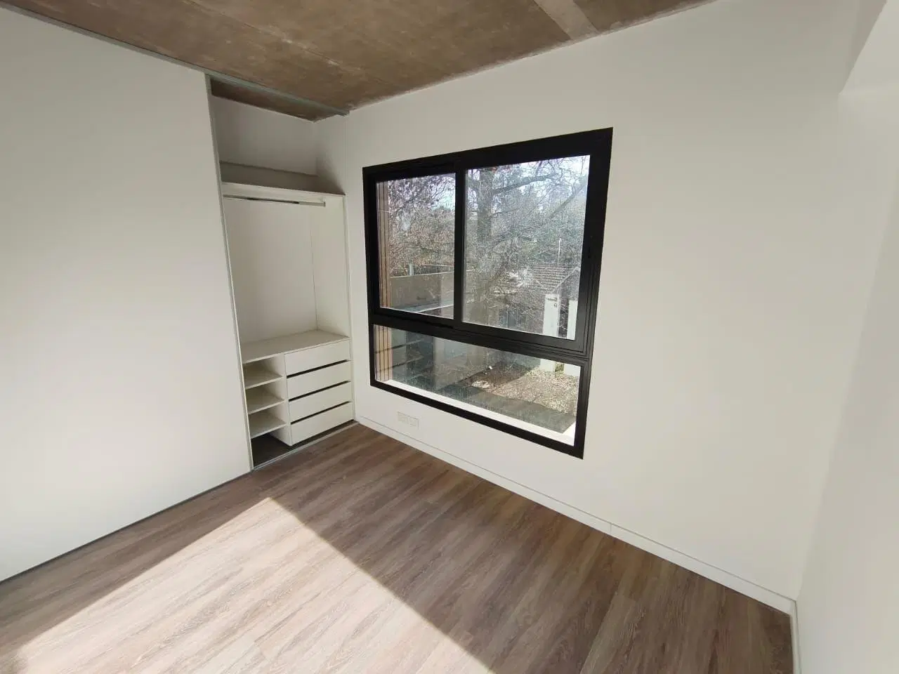 PH/DUPLEX moderno, 2 dorm jardin coch - Parque Leloir 5