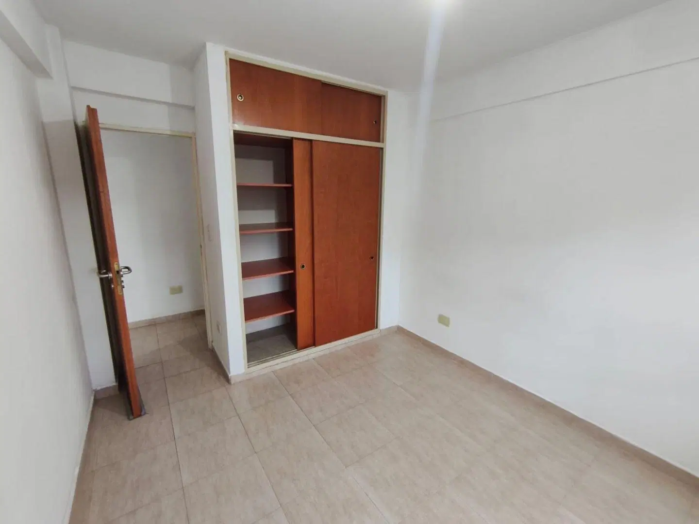 DEPARTAMENTO 2 amb - Moron 4 c estacion - IMPECABLE 4