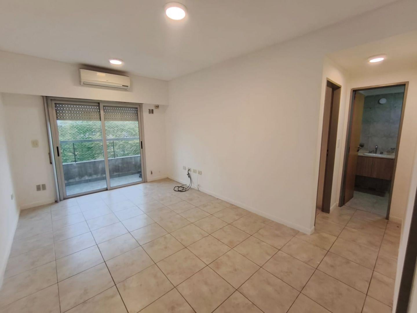 Foto de DEPARTAMENTO 2 amb c/ cochera cub - CASTELAR CENTRO, imagen 2