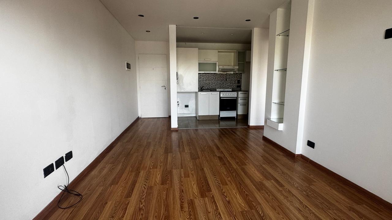 Foto de DEPARTAMENTO 2 amb - EXCELENTE DPTO - Alquiler Moron, imagen 2