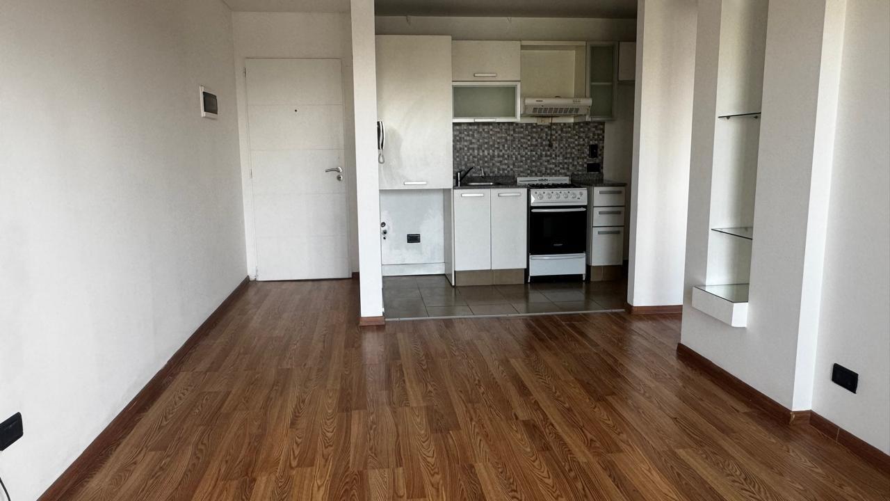 Foto de DEPARTAMENTO 2 amb - EXCELENTE DPTO - Alquiler Moron, imagen 5