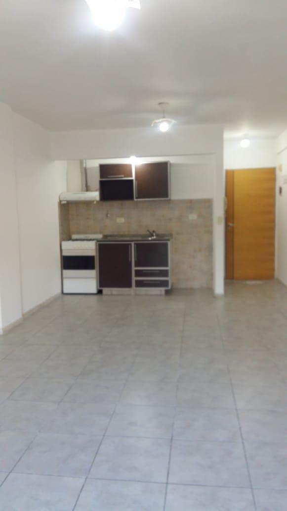 Foto de Alquiler Departamento 1 ambiente - Moron centro, imagen 4