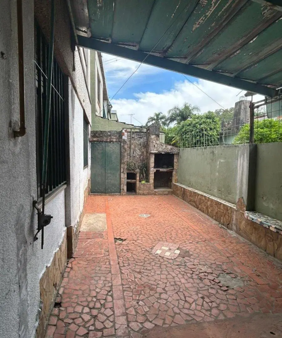 Departamento 3 dormitorios y patio, Jose Hernandez 946 1