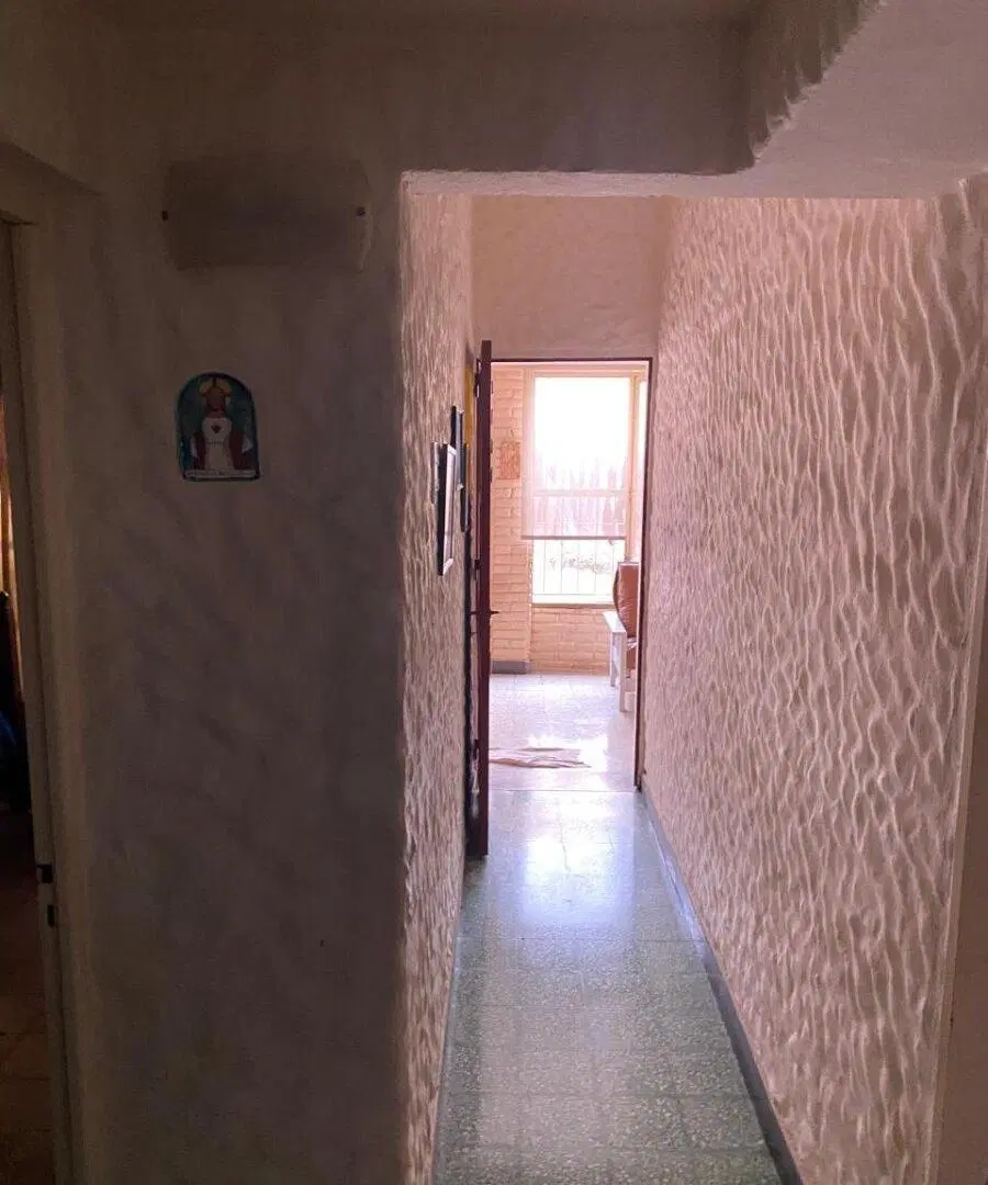 Casa Vucetich 357, compuesta por dos viviendas familiares independientes. 5